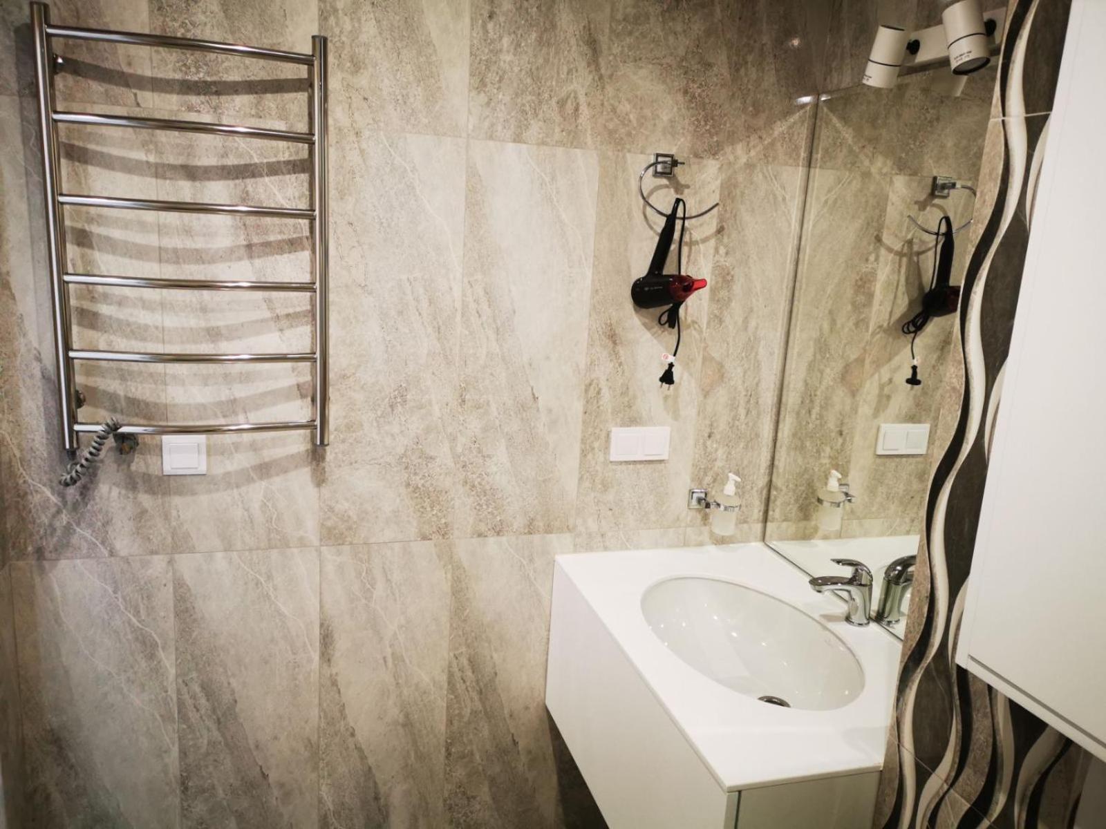 Viktory 5 B, Apartments キエフ エクステリア 写真